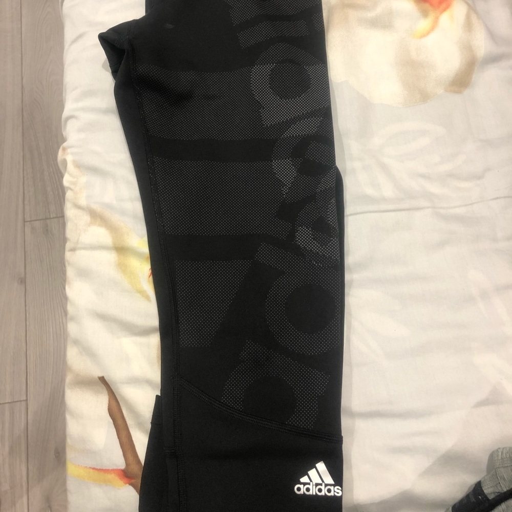 Adidas leggings